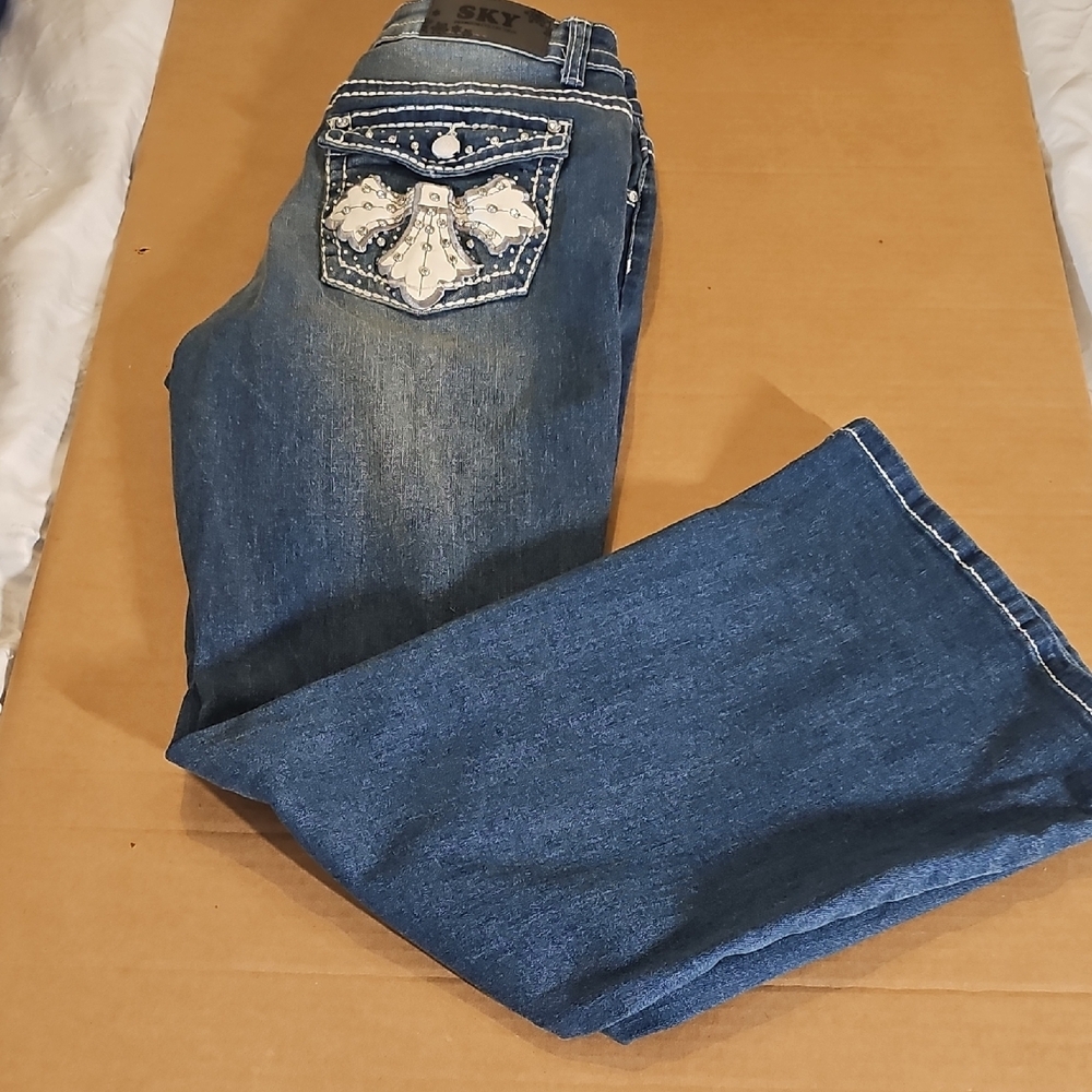 NEW Sky Super Soft Flare Juniors Embellished Denim Bling Jeans Size 13/14 - Picture 10 of 14